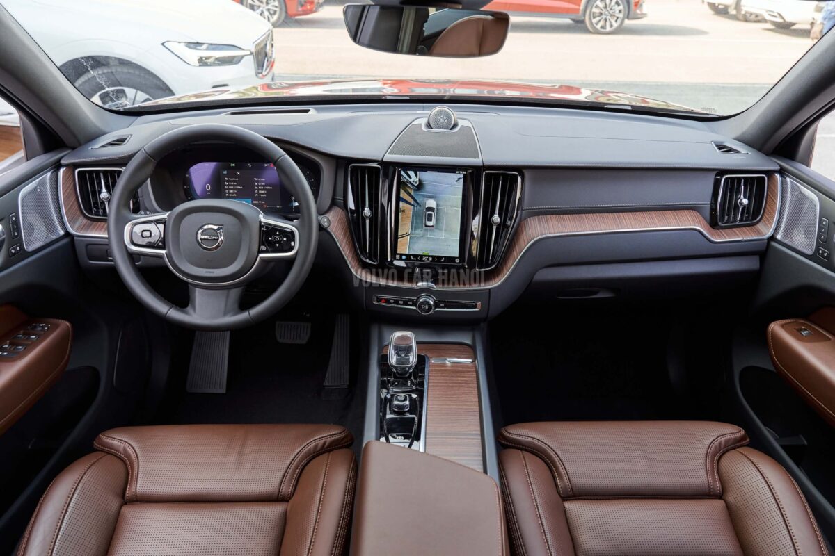interior-volvo-xc60
