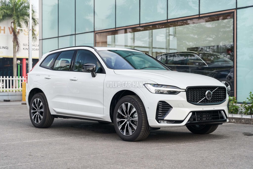 Volvo XC60 Dark Thể Thao 2024 - Platinum White