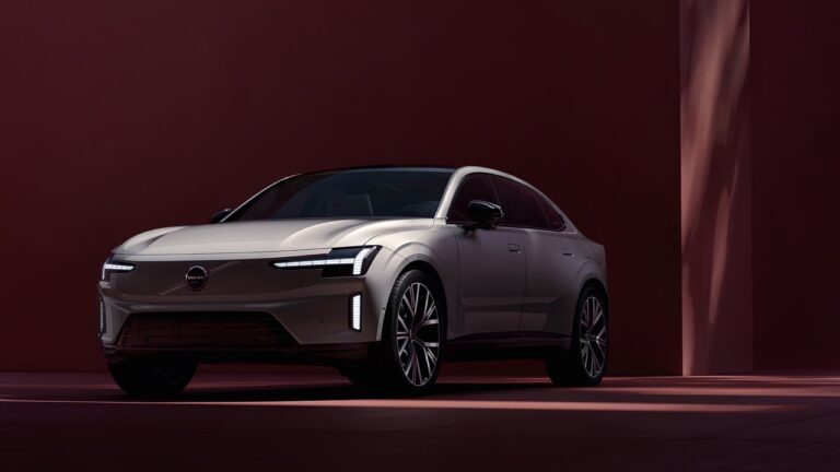 Volvo es90 ultra 2026