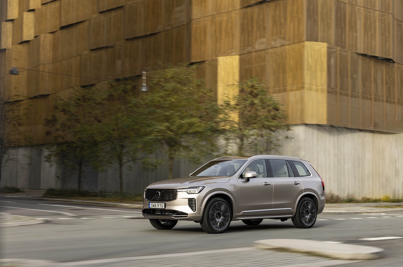 Volvo XC90 Plug In Hybrid Volvo XC90 Plug In Hybrid